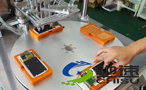 轉(zhuǎn)臺(tái)式鎖螺絲機(jī)操作