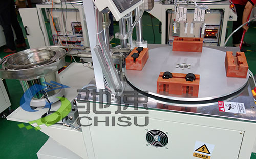 自動擰螺絲母設(shè)備