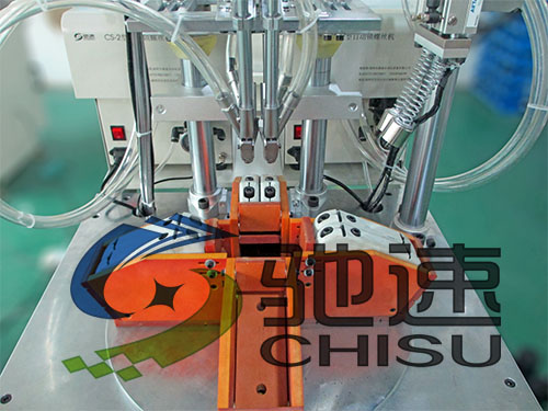 紡織機(jī)自動鎖螺絲機(jī)