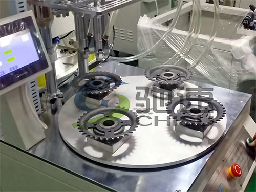 自行車齒片外六角鎖螺絲機(jī)-4軸轉(zhuǎn)臺式